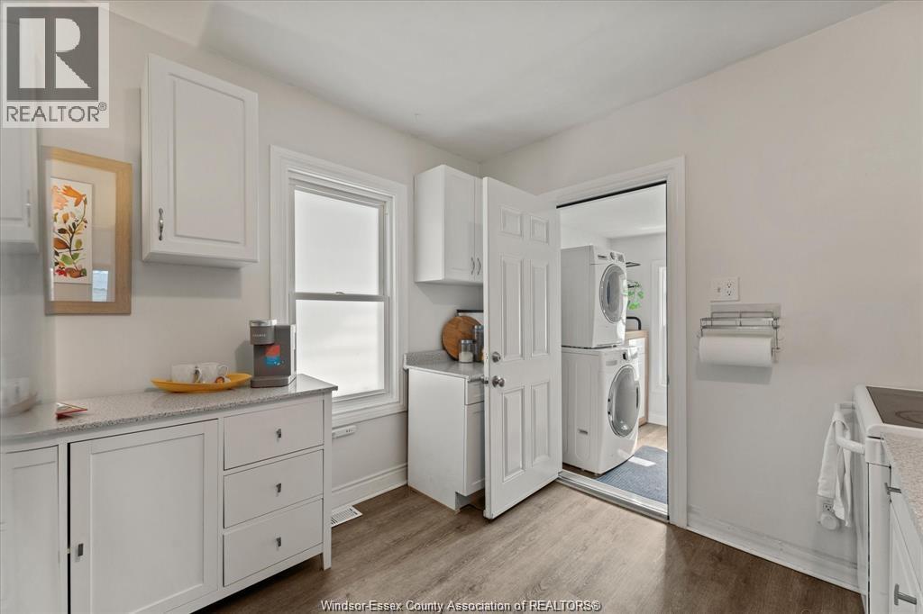 965 Bridge, Windsor, Ontario  N9B 2M9 - Photo 14 - 26015542