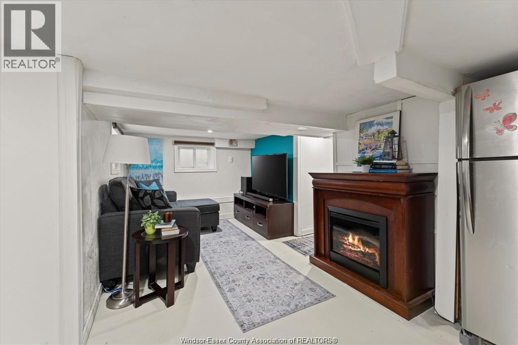 965 Bridge, Windsor, Ontario  N9B 2M9 - Photo 21 - 26015542