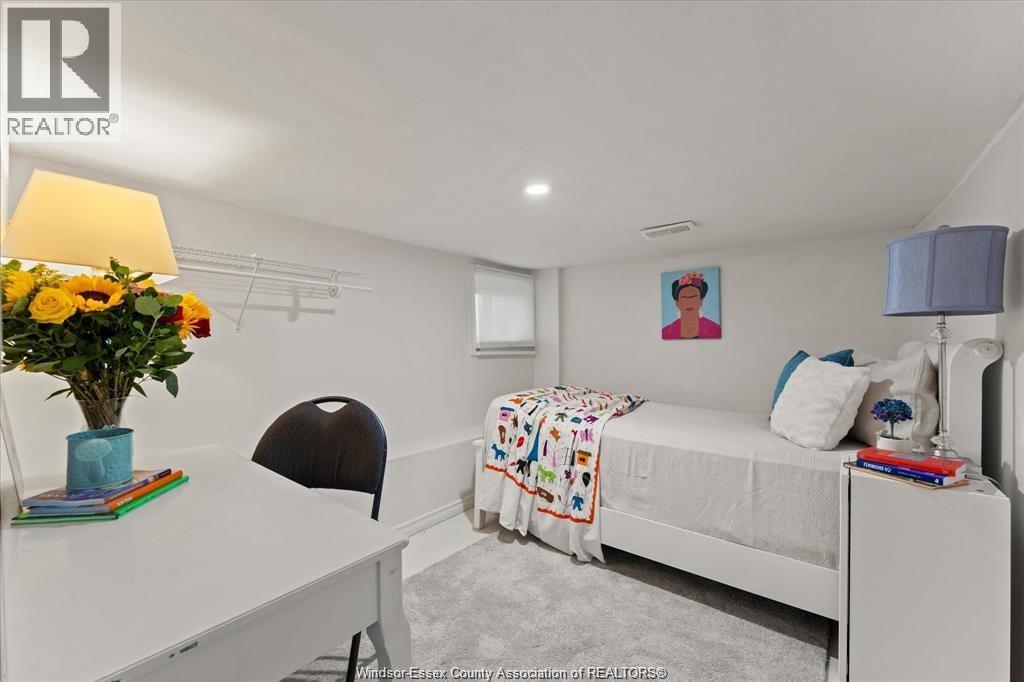 965 Bridge, Windsor, Ontario  N9B 2M9 - Photo 26 - 26015542