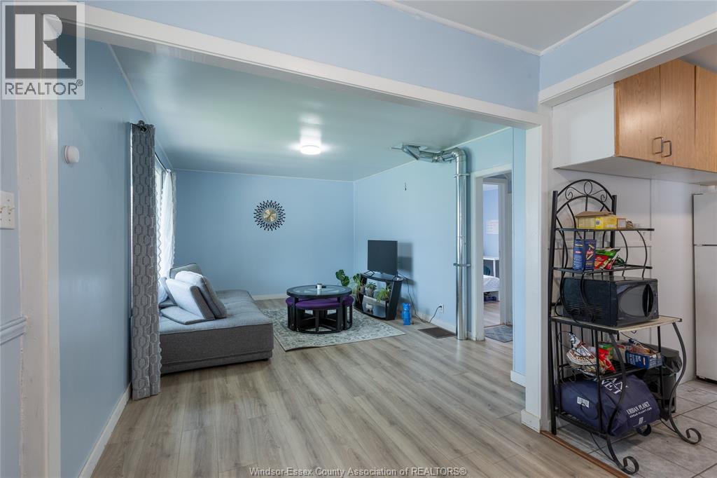 1015 Partington Avenue, Windsor, Ontario  N9B 2P1 - Photo 11 - 26015546