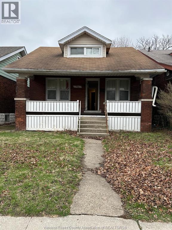 770 Randolph, Windsor, Ontario  N9B 2T8 - Photo 1 - 26015452