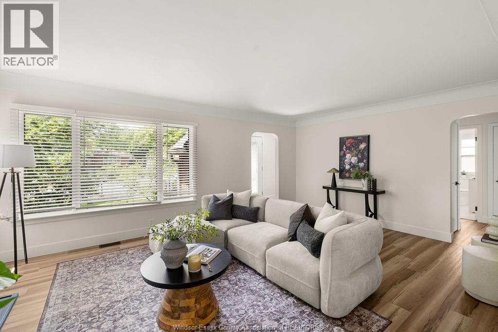 2594 Buckingham, Windsor, Ontario  N8T 2B6 - Photo 11 - 26015576