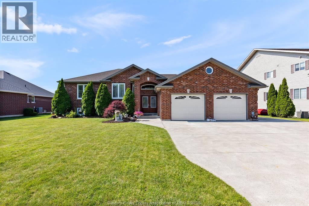 8341 Middleside Road, Amherstburg, Ontario  N0R 1J0 - Photo 1 - 26015198