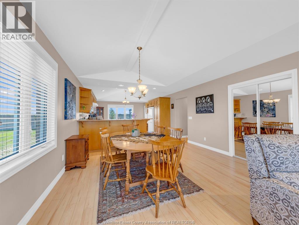 1541 Heatherglen Drive, Tecumseh, Ontario  N8N 5B3 - Photo 13 - 26015583