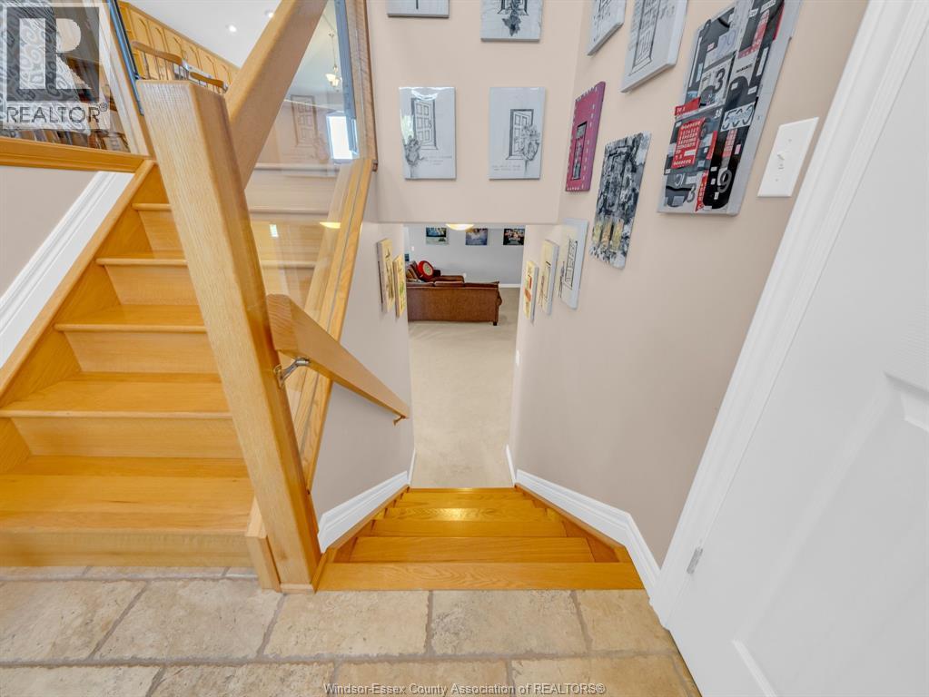 1541 Heatherglen Drive, Tecumseh, Ontario  N8N 5B3 - Photo 31 - 26015583