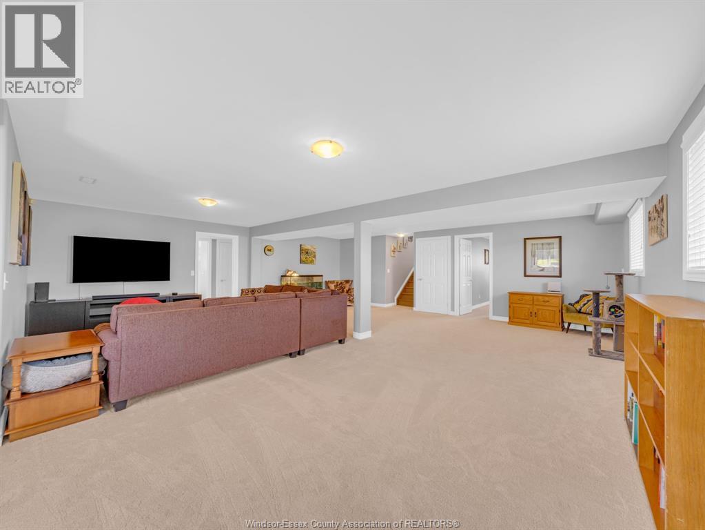 1541 Heatherglen Drive, Tecumseh, Ontario  N8N 5B3 - Photo 34 - 26015583
