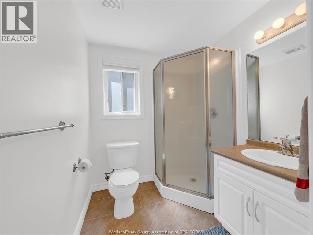 1541 Heatherglen Drive, Tecumseh, Ontario  N8N 5B3 - Photo 39 - 26015583