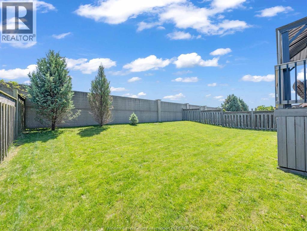 1541 Heatherglen Drive, Tecumseh, Ontario  N8N 5B3 - Photo 5 - 26015583