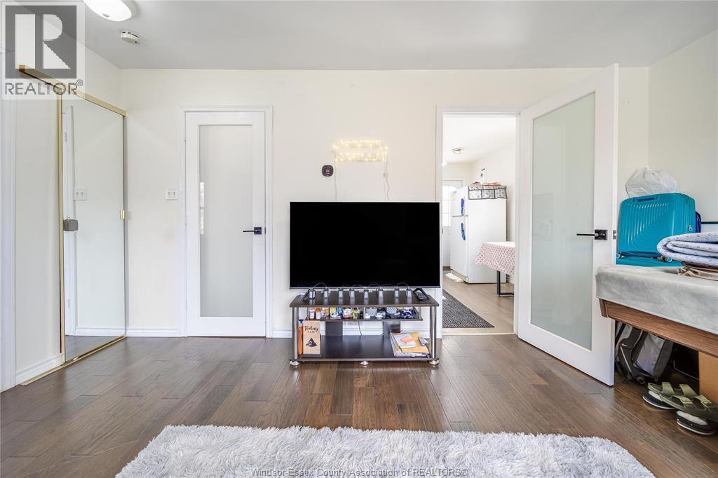 744 Mcdougall Street, Windsor, Ontario  N9A 1L8 - Photo 6 - 26015611