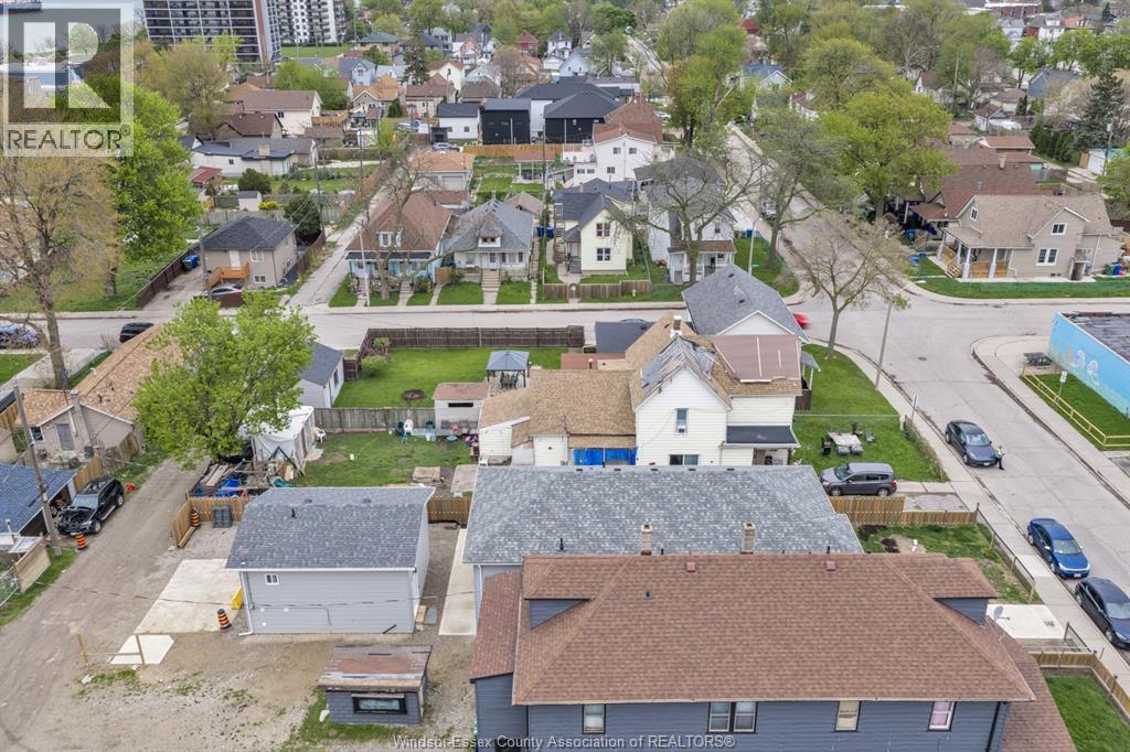 776 University Ave E, Windsor, Ontario  N9A 2Z7 - Photo 3 - 26015604