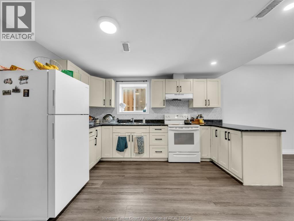 776 University Ave E, Windsor, Ontario  N9A 2Z7 - Photo 37 - 26015604