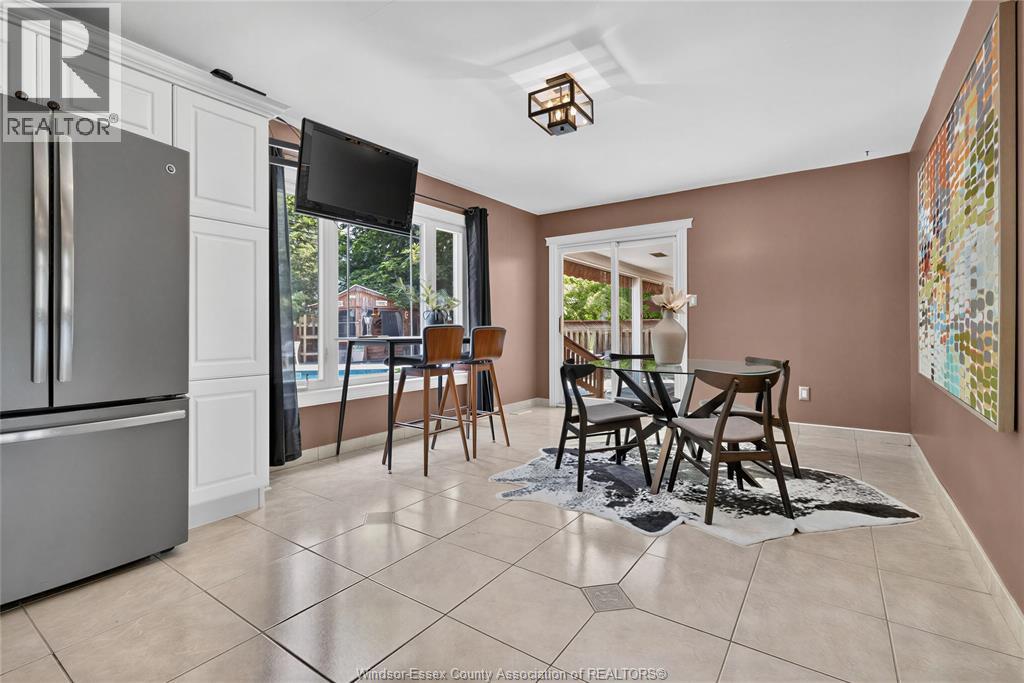 445 Laurier, Lasalle, Ontario  N9J 1M1 - Photo 14 - 26015617