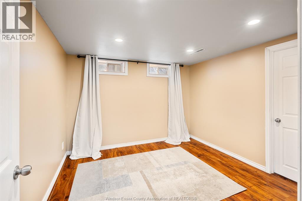 2870 Glenwood Avenue, Windsor, Ontario  N9E 2X8 - Photo 34 - 26015623