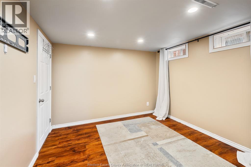 2870 Glenwood Avenue, Windsor, Ontario  N9E 2X8 - Photo 35 - 26015623
