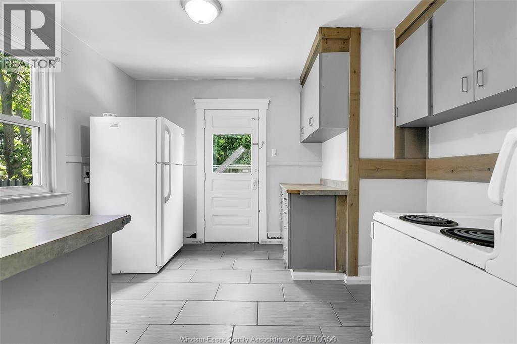 31-33 Giles East, Windsor, Ontario  N9A 4B6 - Photo 24 - 26015640