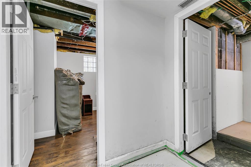 31-33 Giles East, Windsor, Ontario  N9A 4B6 - Photo 34 - 26015640