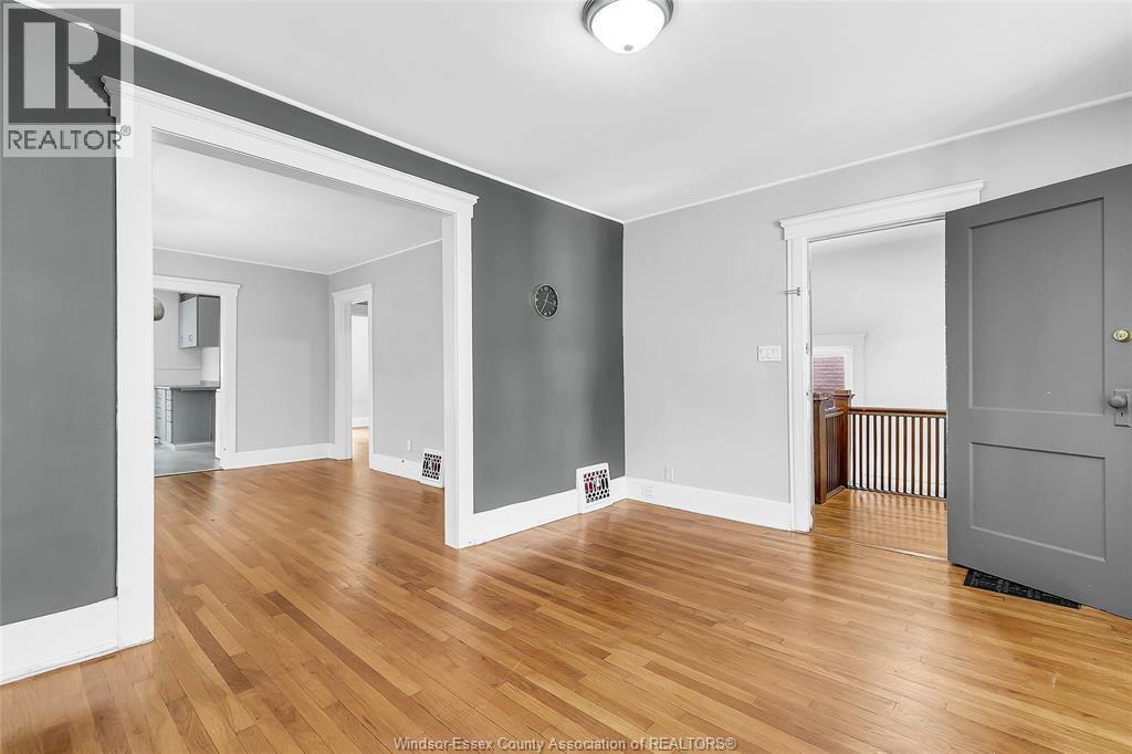 31-33 Giles East, Windsor, Ontario  N9A 4B6 - Photo 20 - 26015639