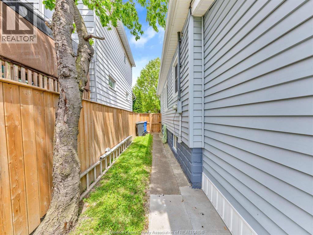 1673 Cadillac Street, Windsor, Ontario  N8Y 2V6 - Photo 5 - 26015580