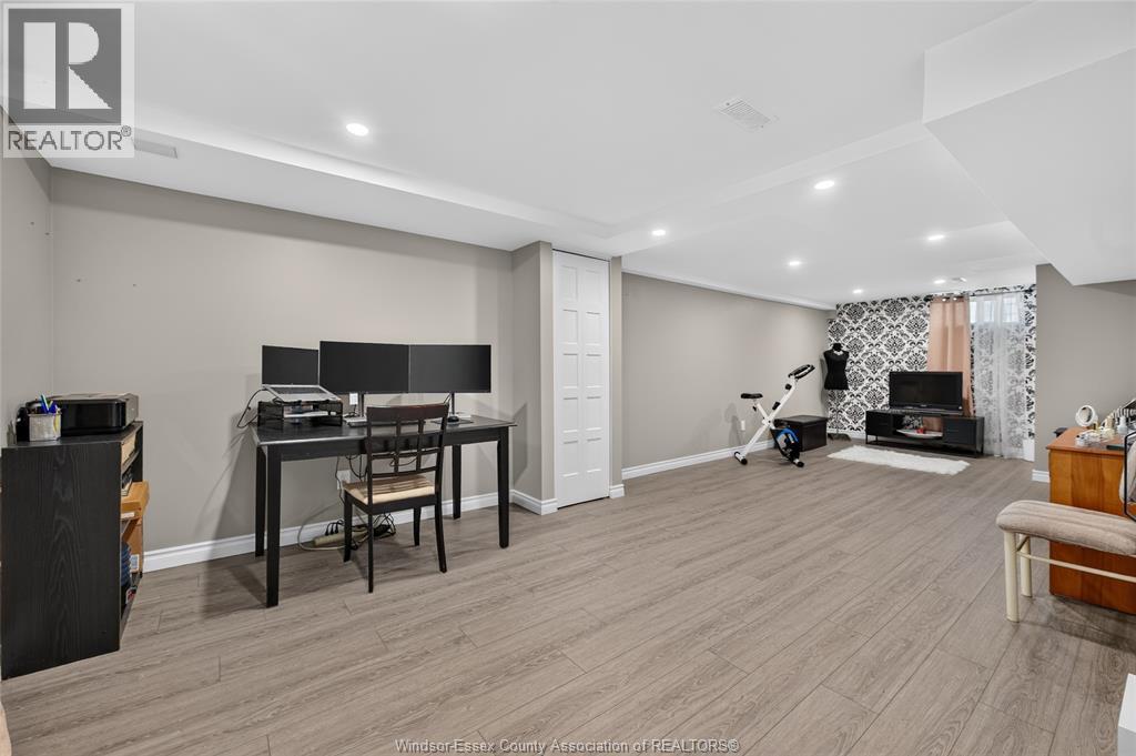 1677 Norman Rd, Windsor, Ontario  N8Y 4N6 - Photo 18 - 26015570