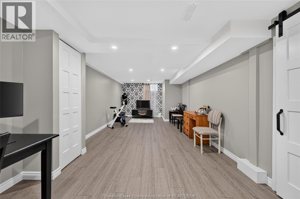 1677 Norman Rd, Windsor, Ontario  N8Y 4N6 - Photo 19 - 26015570