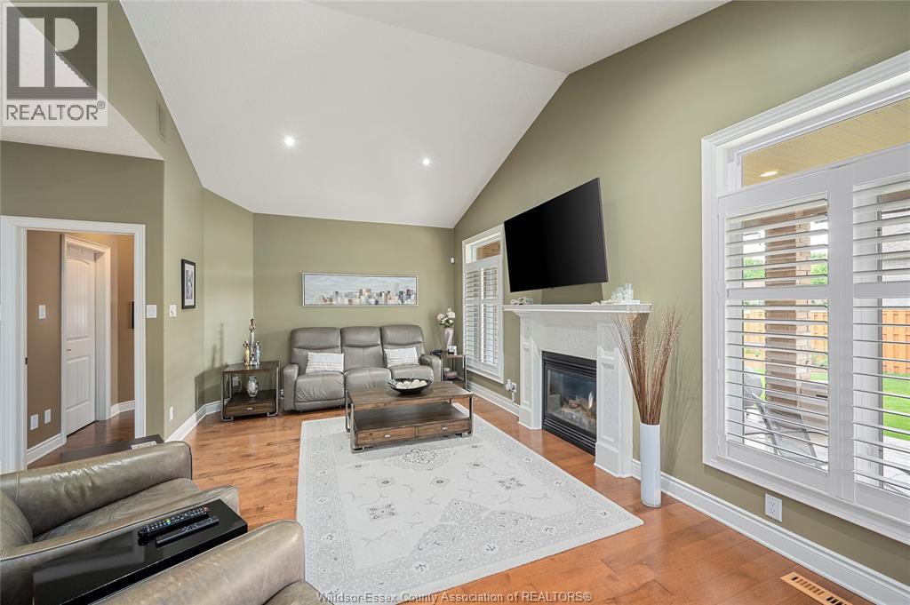 286 Dufferin Street, Belmont, Ontario  N0L 1B0 - Photo 8 - 26015549