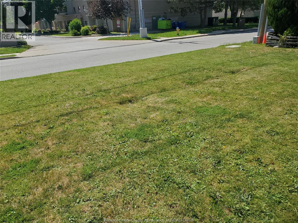 1710 Northway, Windsor, Ontario  N9B 1X9 - Photo 19 - 26015668