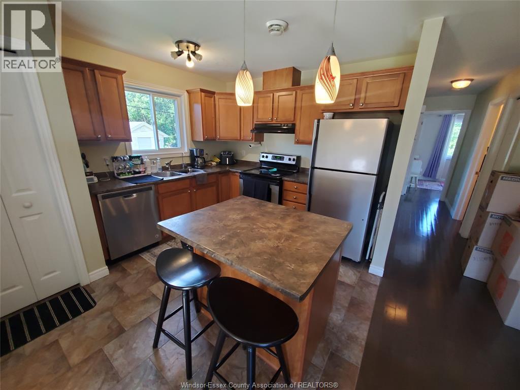 1710 Northway, Windsor, Ontario  N9B 1X9 - Photo 6 - 26015668