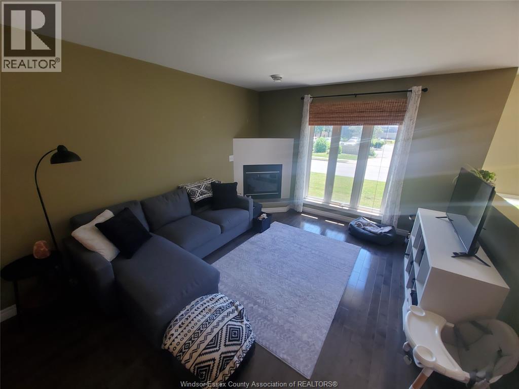 1710 Northway, Windsor, Ontario  N9B 1X9 - Photo 7 - 26015668