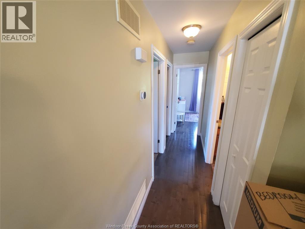 1710 Northway, Windsor, Ontario  N9B 1X9 - Photo 8 - 26015668