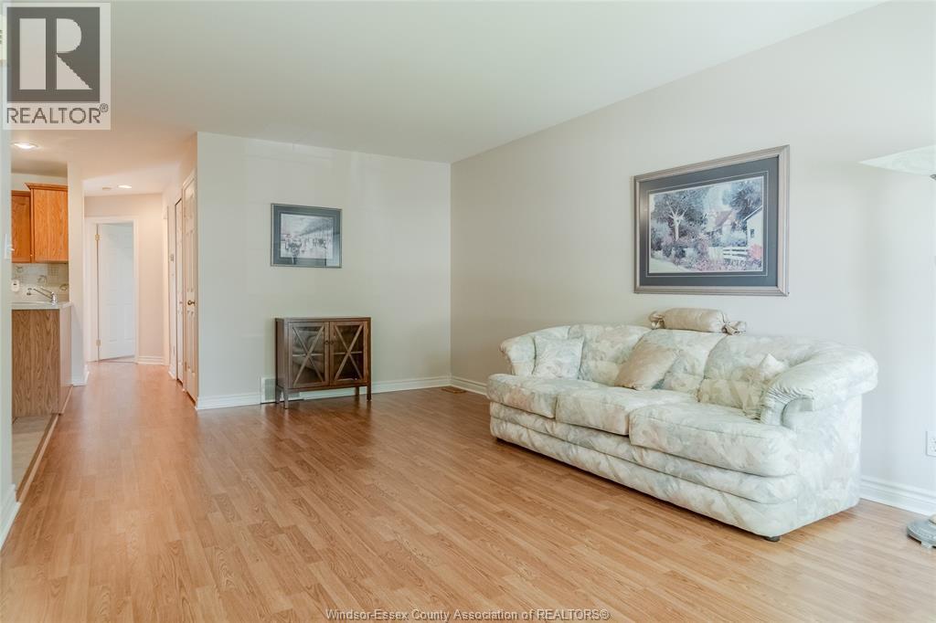1086 Lexington Circle, Windsor, Ontario  N8S 4T3 - Photo 7 - 26015642