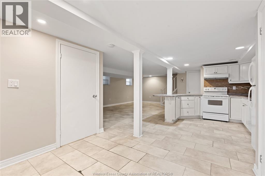 282 Rossini Unit# Lower, Windsor, Ontario  N8N 2Z1 - Photo 8 - 26015681