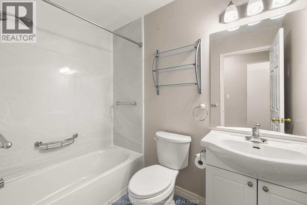 4500 Ypres Unit# 310, Windsor, Ontario  N8W 5X3 - Photo 6 - 26015691