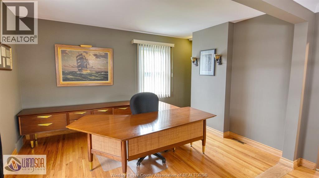 2332 Moy Avenue, Windsor, Ontario  N8W 2M8 - Photo 12 - 26015690