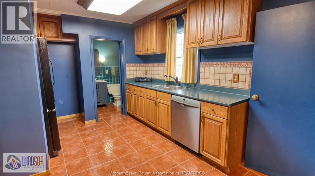 2332 Moy Avenue, Windsor, Ontario  N8W 2M8 - Photo 17 - 26015690
