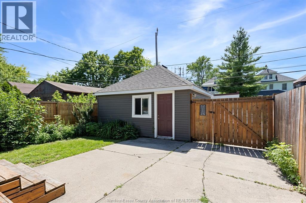 327 Lincoln, Windsor, Ontario  N8Y 2G6 - Photo 29 - 26015684