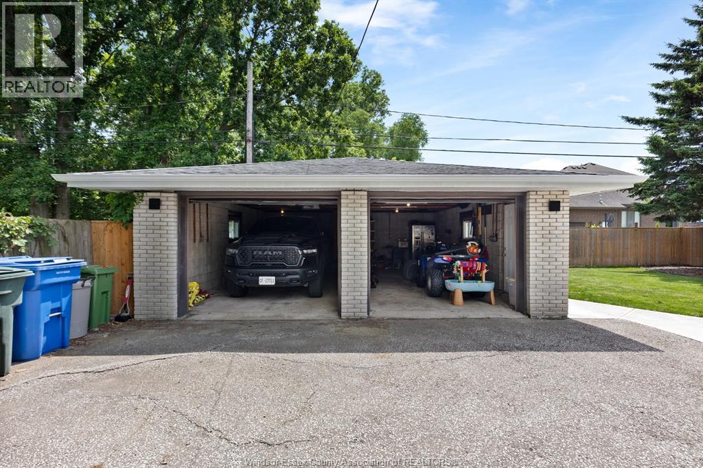 660 Victory, Lasalle, Ontario  N9J 1V7 - Photo 25 - 26015679
