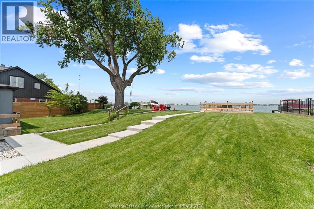 8190 Riverside Drive, Windsor, Ontario  N8S 1E4 - Photo 37 - 26015674