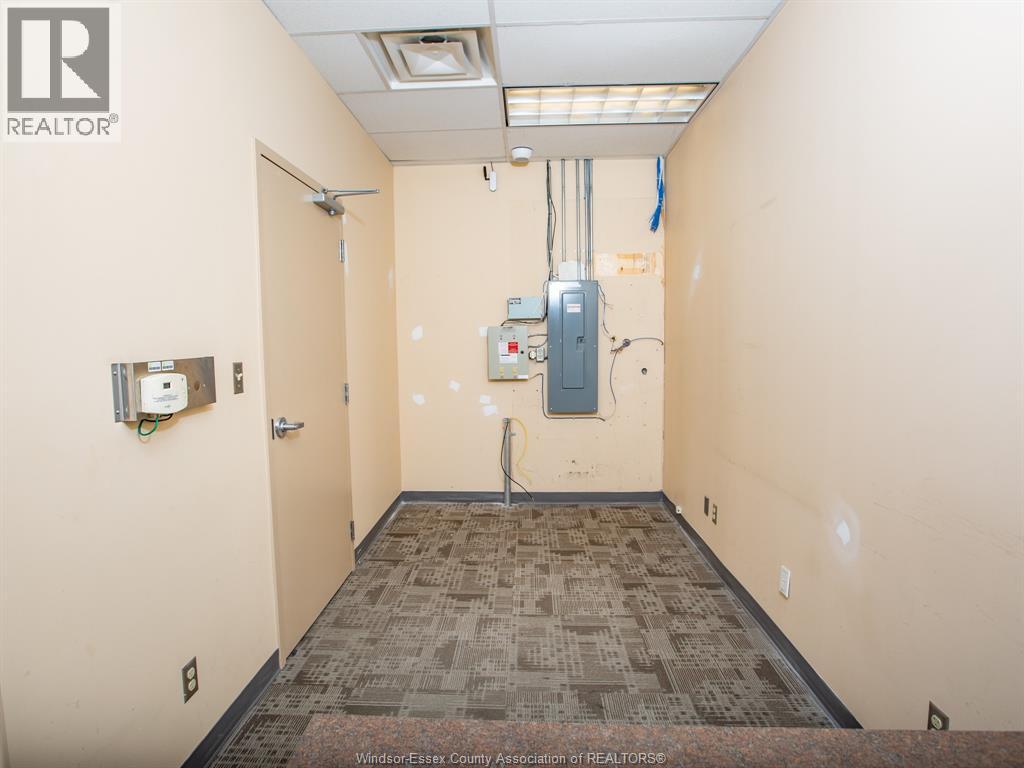 596 Ouellette Avenue, Windsor, Ontario   - Photo 14 - 26015672