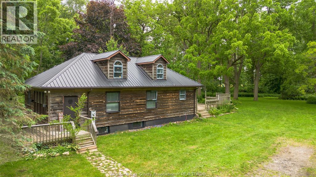 19781 Dillion Road, Chatham, Ontario  N0P 1A0 - Photo 1 - 26015692