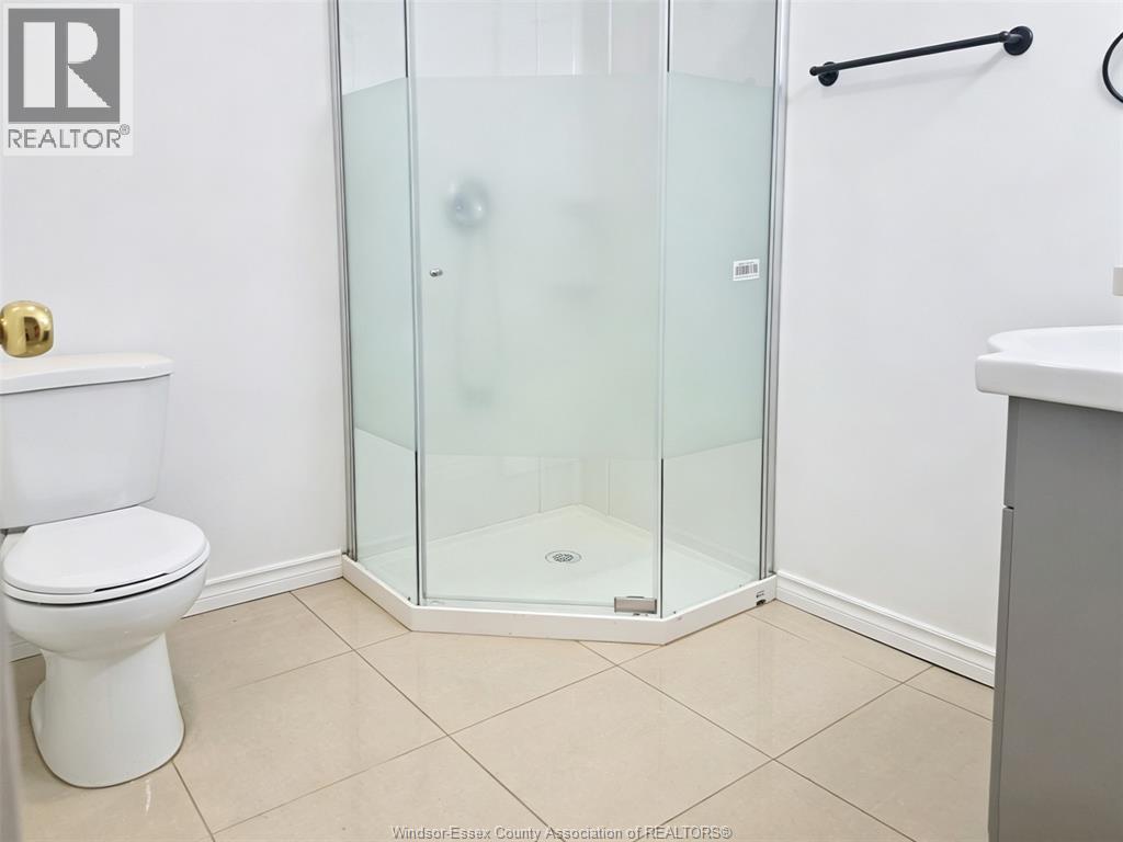787 Campbell                      Br 1 & 2 Unit# Main, Windsor, Ontario  N9B 2H6 - Photo 5 - 26015695