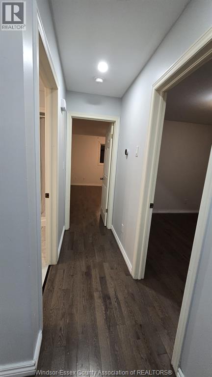 1059 Silverdale Drive Unit# Main, Windsor, Ontario  N9G 2S1 - Photo 9 - 26015719