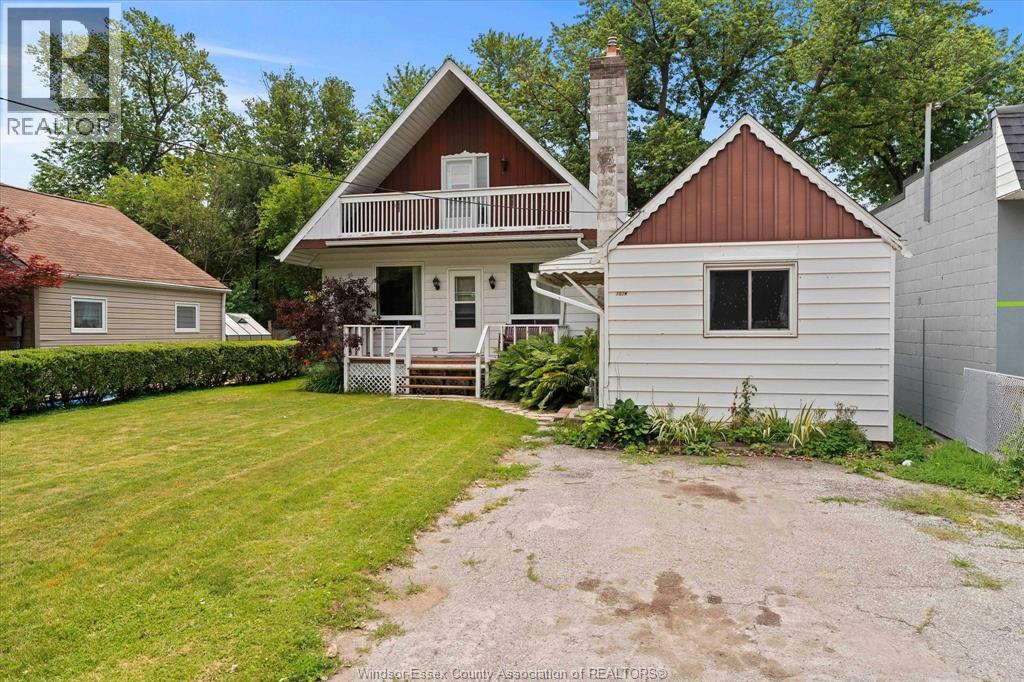702 Notre Dame Street, Lakeshore, Ontario  N8L 1K8 - Photo 2 - 26015714