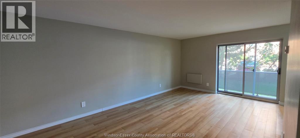3900 Wyandotte Street East Unit# 121, Windsor, Ontario  N8Y 1B3 - Photo 3 - 26015652