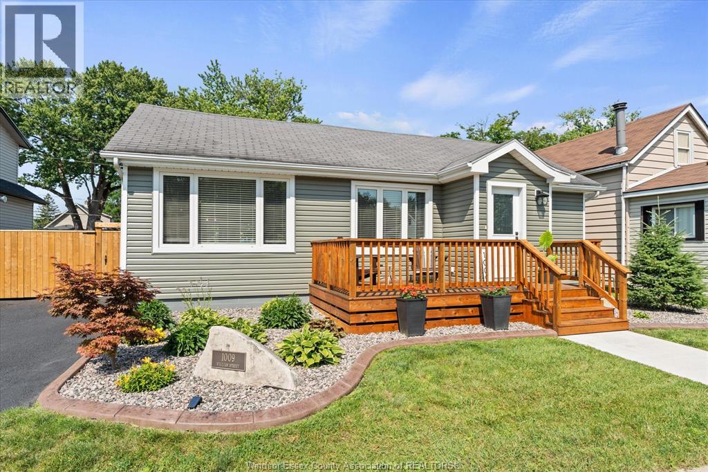 1009 William St, Tecumseh, Ontario  N8N 2A5 - Photo 1 - 26015727