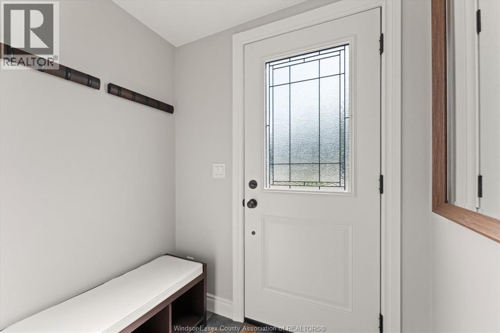 1009 William St, Tecumseh, Ontario  N8N 2A5 - Photo 6 - 26015727