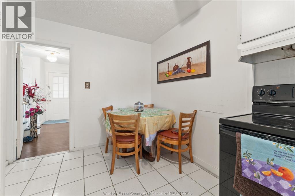 5188 Wyandotte St Street, Windsor, Ontario  N8S 1L2 - Photo 10 - 26015732