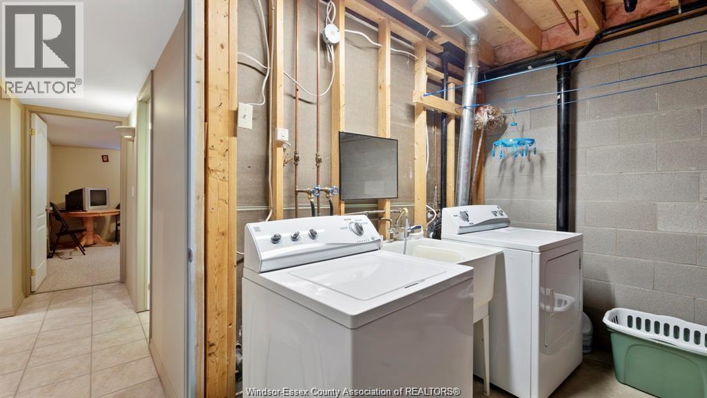 4221 Stagecoach, Windsor, Ontario  N9G 2W8 - Photo 14 - 26015704