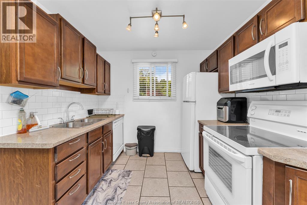 1204 Copperfield Pl, Windsor, Ontario  N8S 4G6 - Photo 14 - 26015753