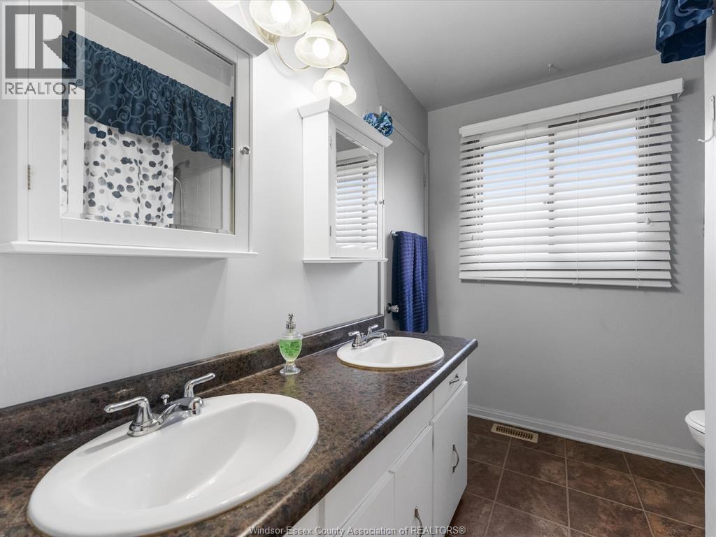 6735 Matchett, Lasalle, Ontario  N9J 2L9 - Photo 24 - 26015757