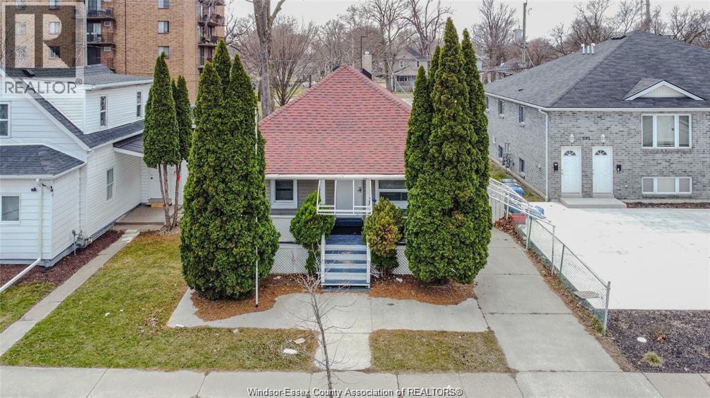 609 St. Joseph, Windsor, Ontario  N9C 3H3 - Photo 1 - 26013890